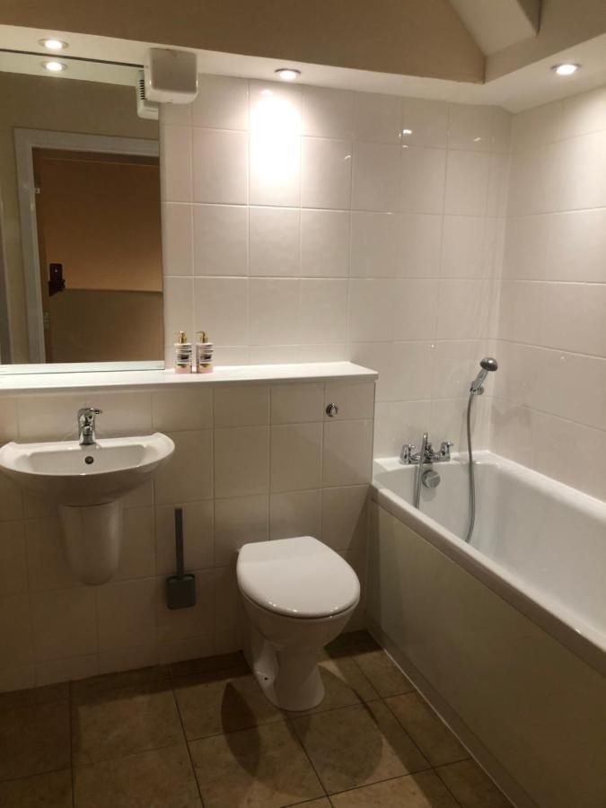 2 Bed 2 Bath With Private Parking Edimburgo Exterior foto