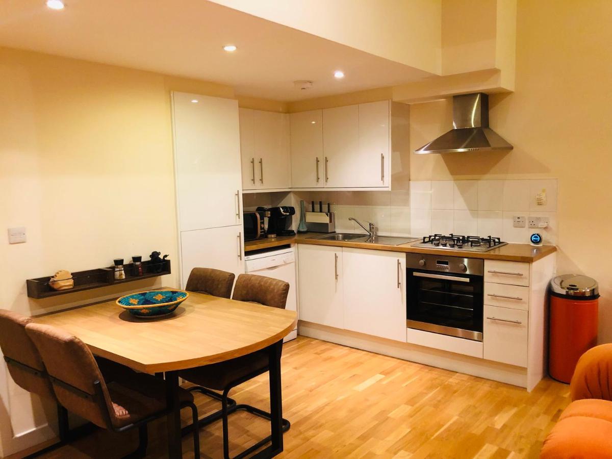 2 Bed 2 Bath With Private Parking Edimburgo Exterior foto