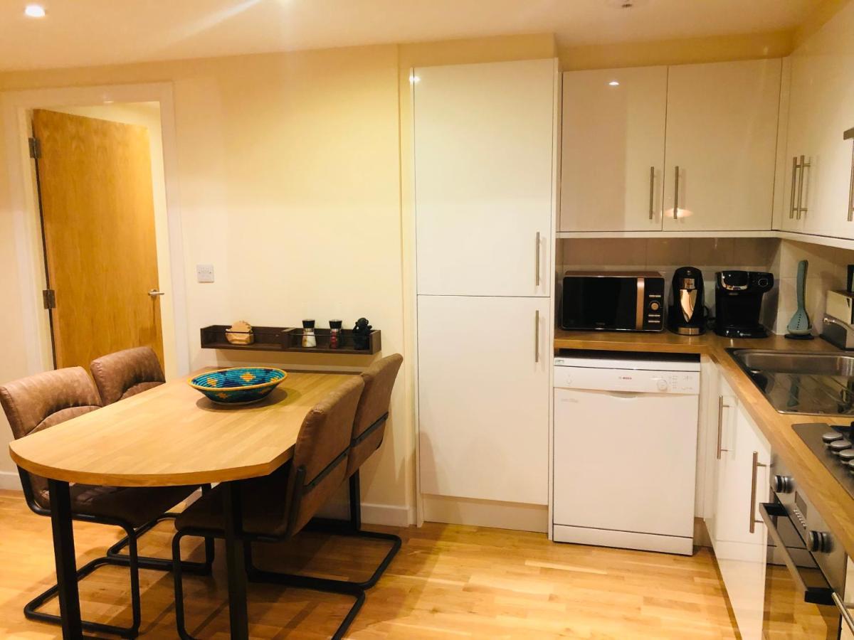 2 Bed 2 Bath With Private Parking Edimburgo Exterior foto